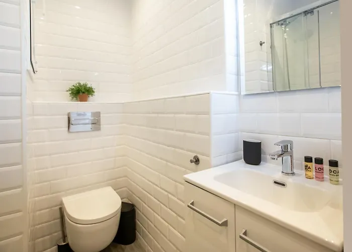 32ind1115 - In Appartement *