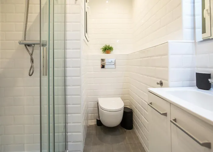 32ind1115 - In Barcelona